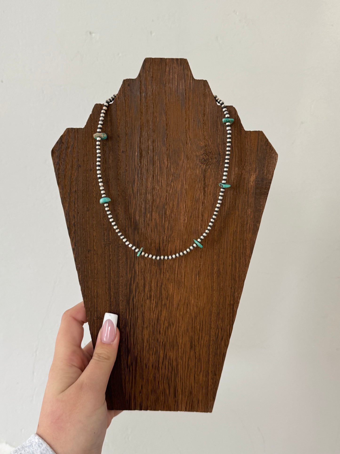 18.5" 4mm Sterling Pearl Necklace with Mountain Kingman Turquoise Chips