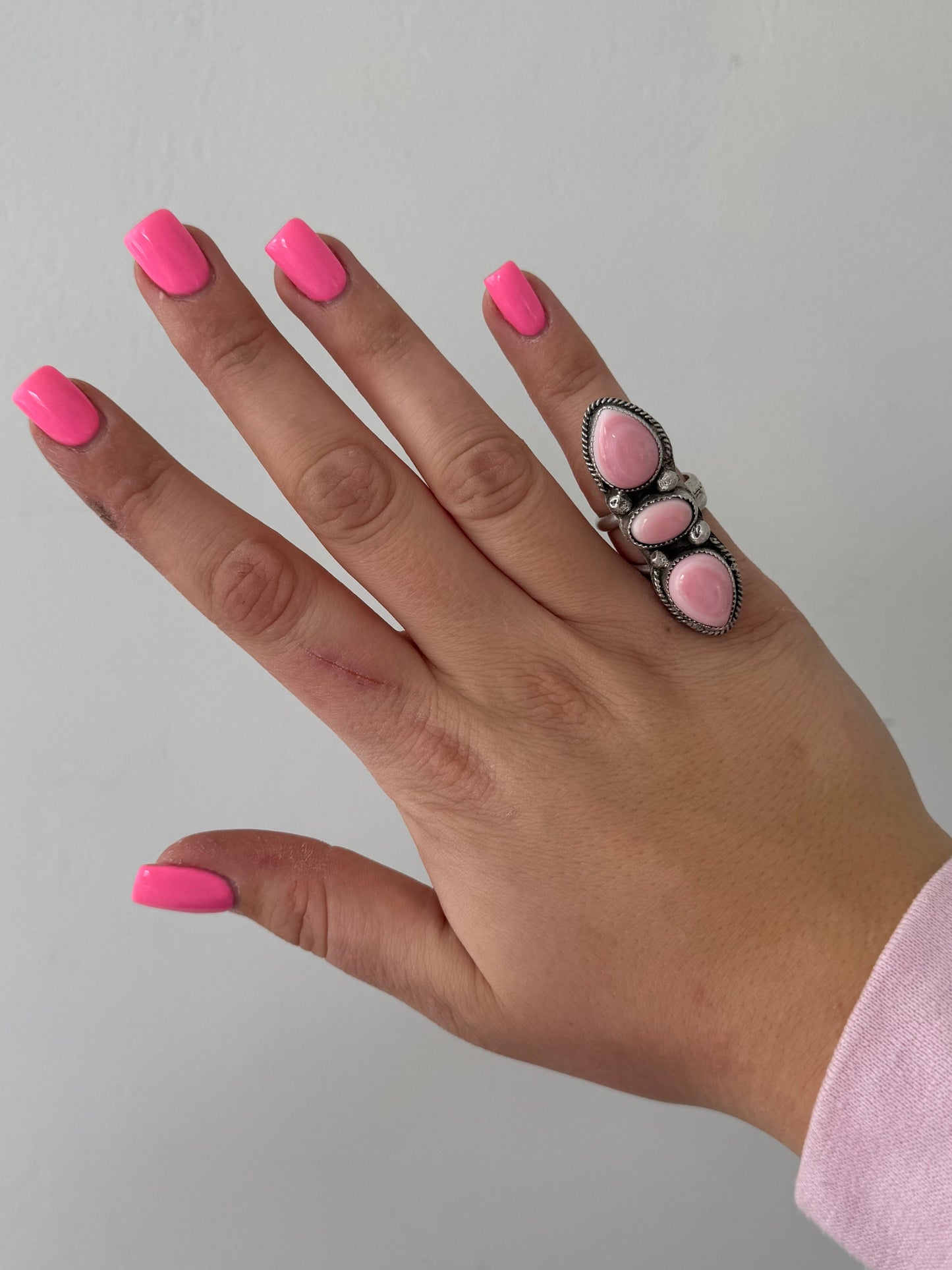 Pink Conch Adjustable Ring