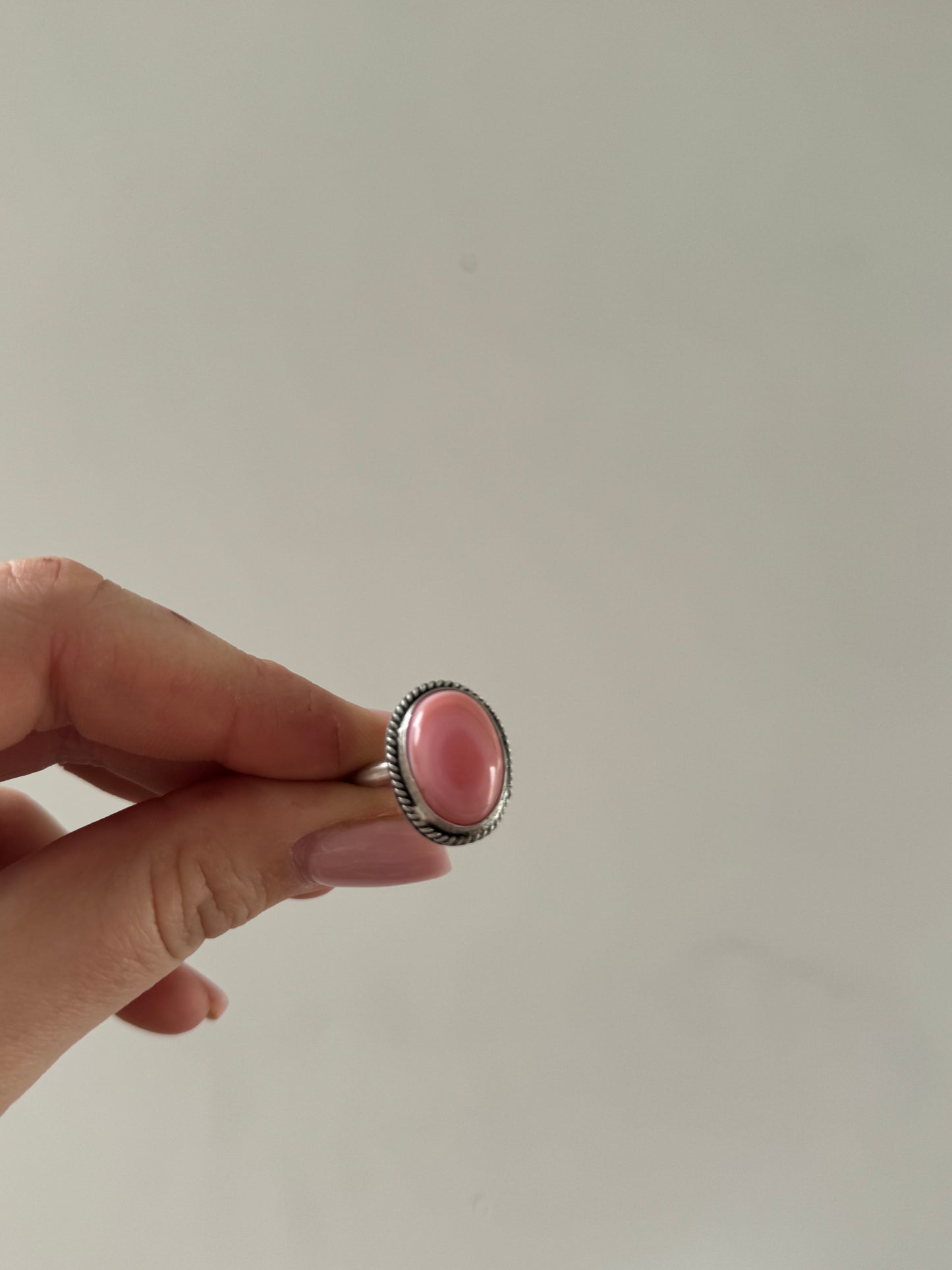 Size 7.5 Pink Conch Ring